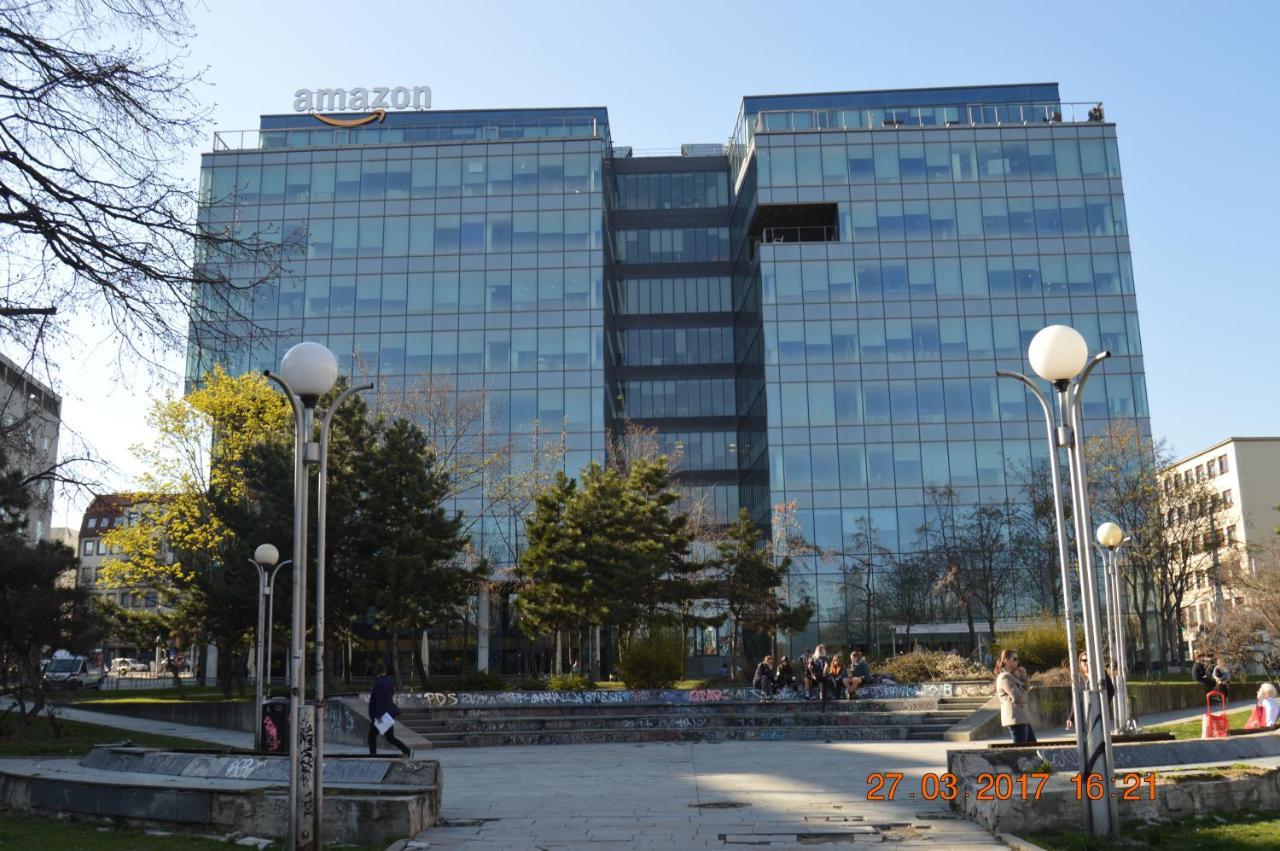 Vacation Apartment Up To 10 Bratislava Ngoại thất bức ảnh